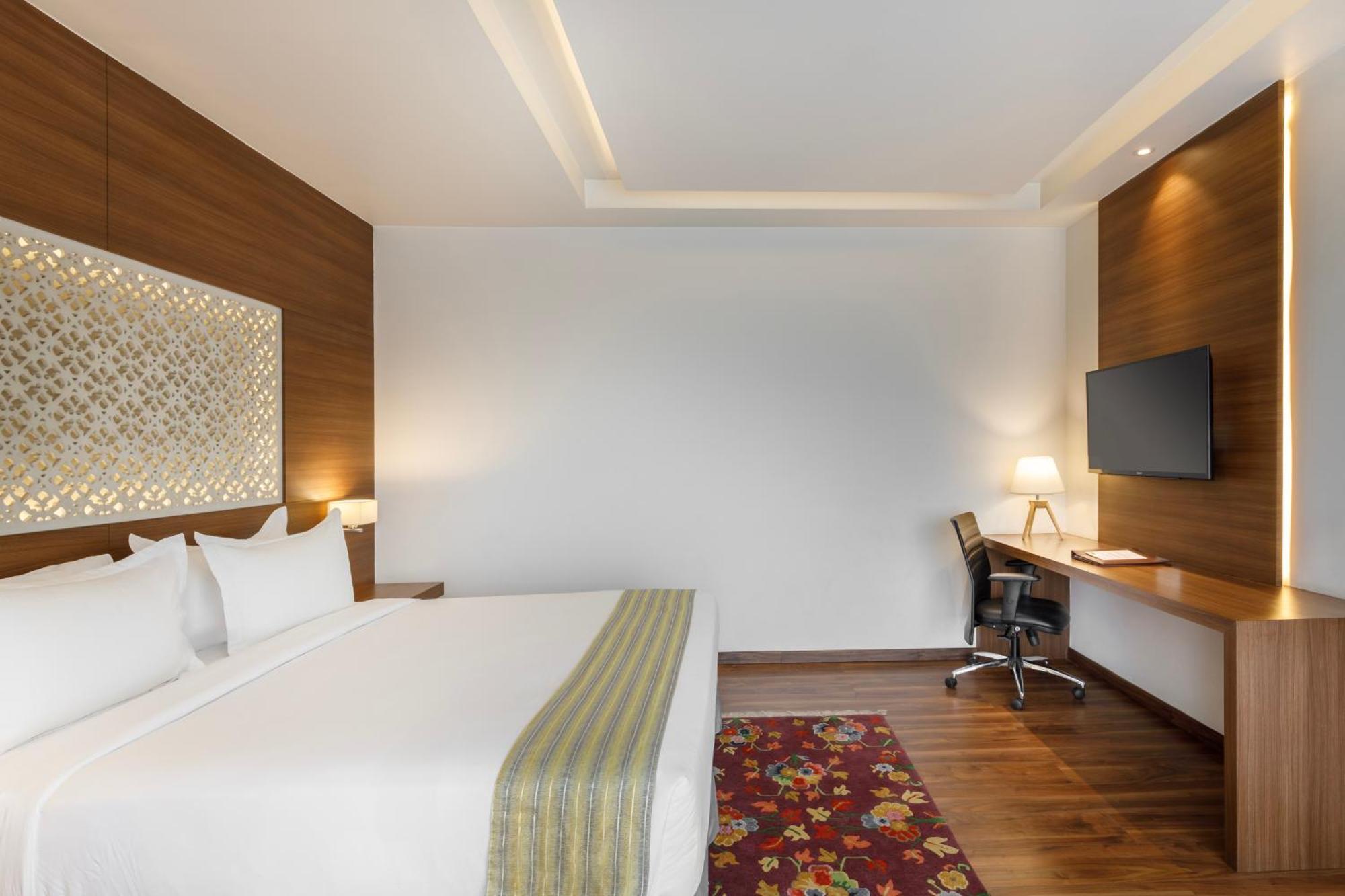 Hotel Ambassador By Ace Hotels Kathmandu Exterior foto