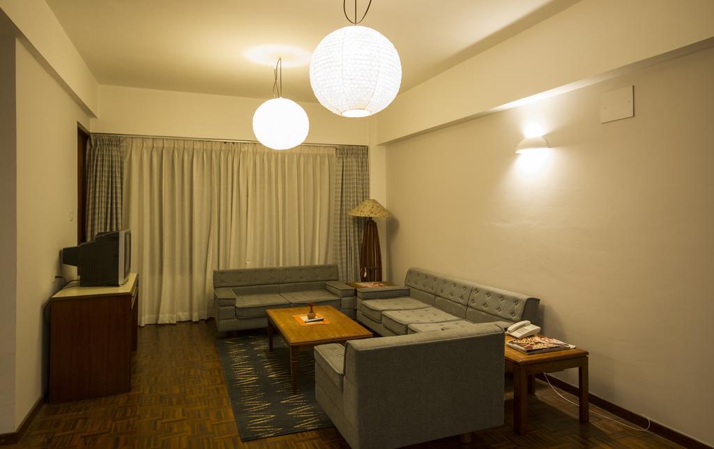 Hotel Ambassador By Ace Hotels Kathmandu Exterior foto