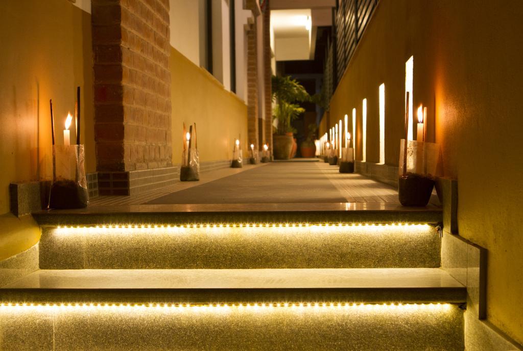 Hotel Ambassador By Ace Hotels Kathmandu Exterior foto